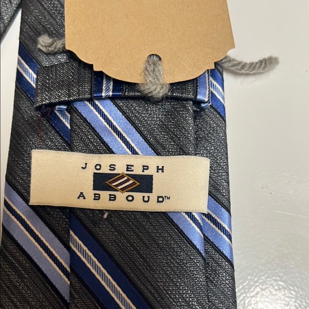 Joseph Abboud tie